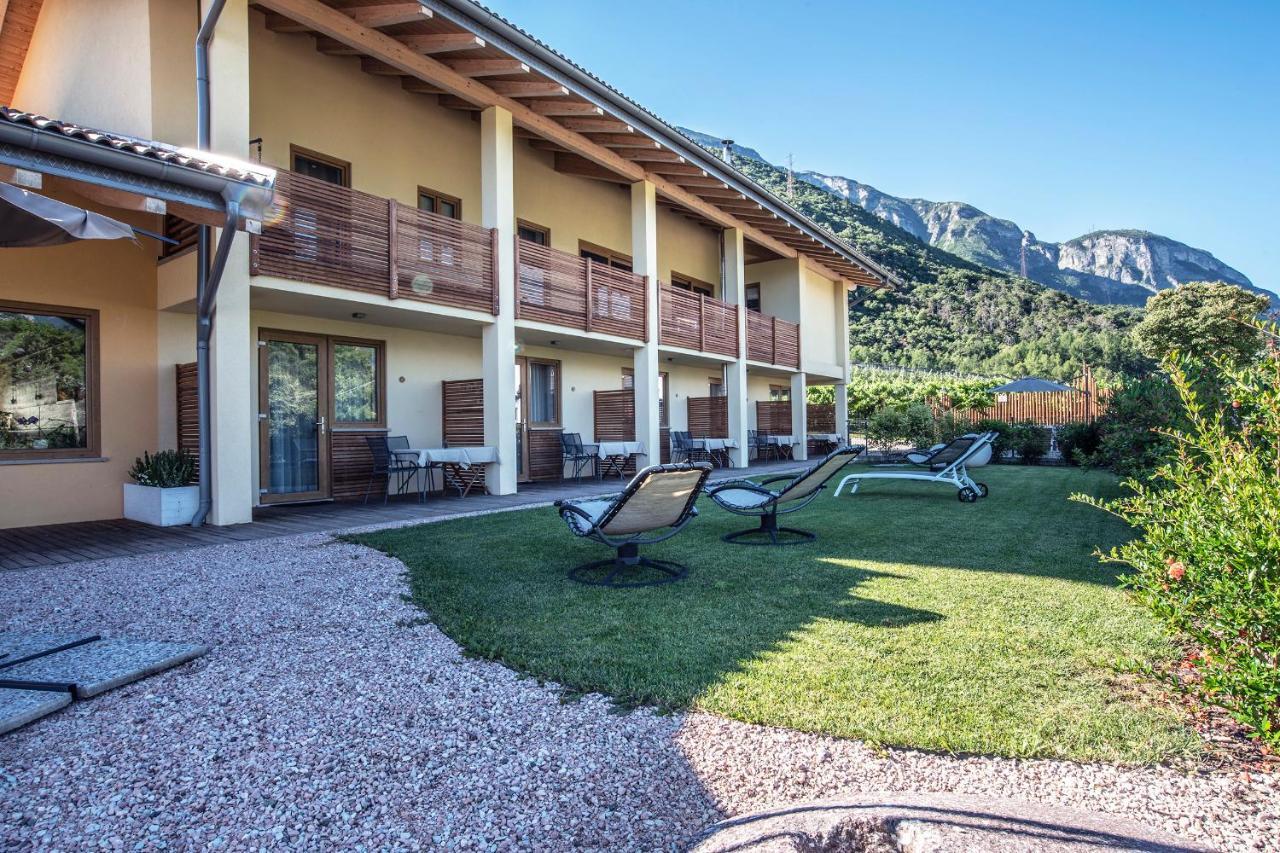 Agriturismo Al Maniero Trento Exteriör bild